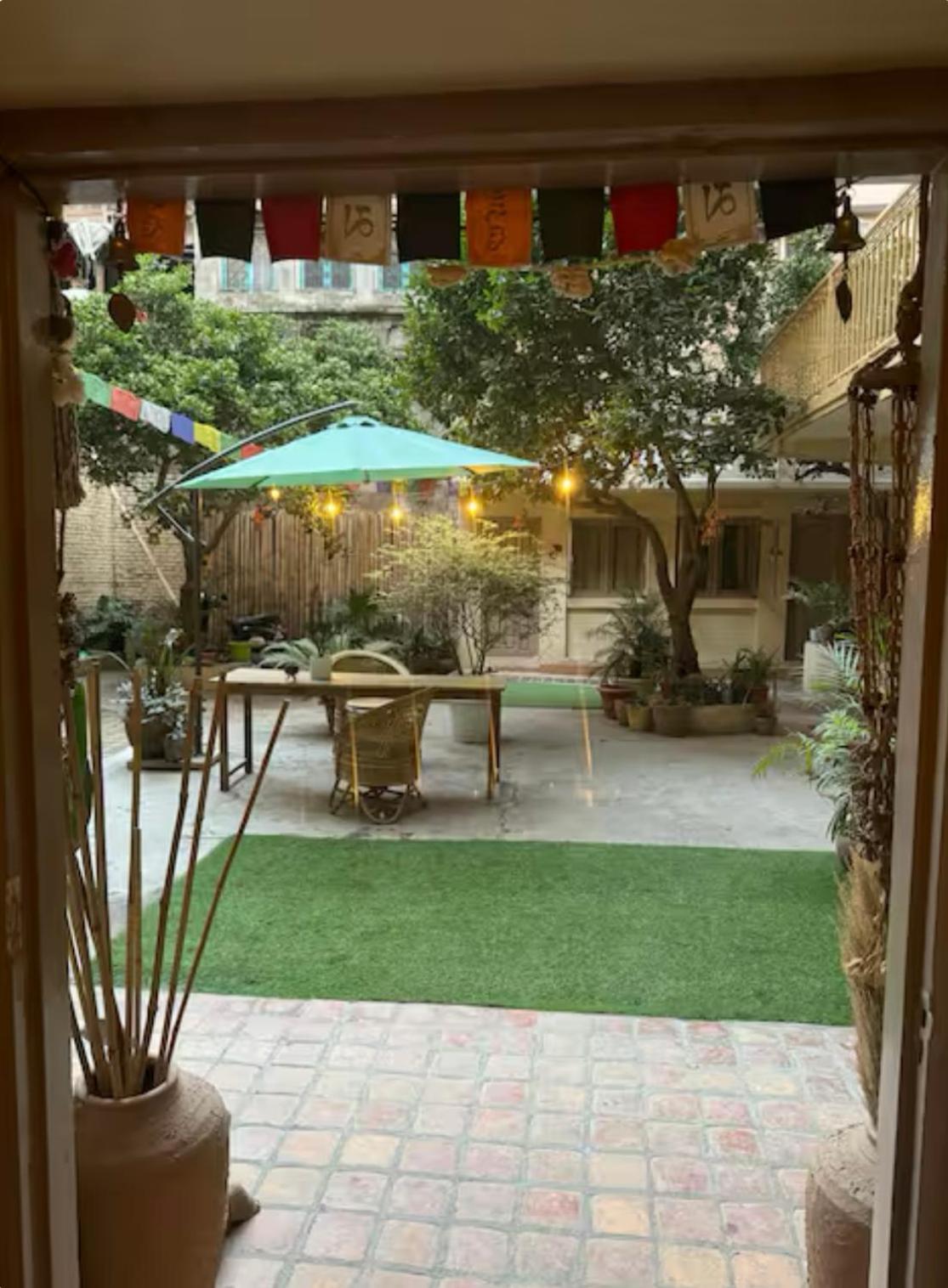 The Melo Pomelo Courtyard. Apartamento Catmandu Exterior foto