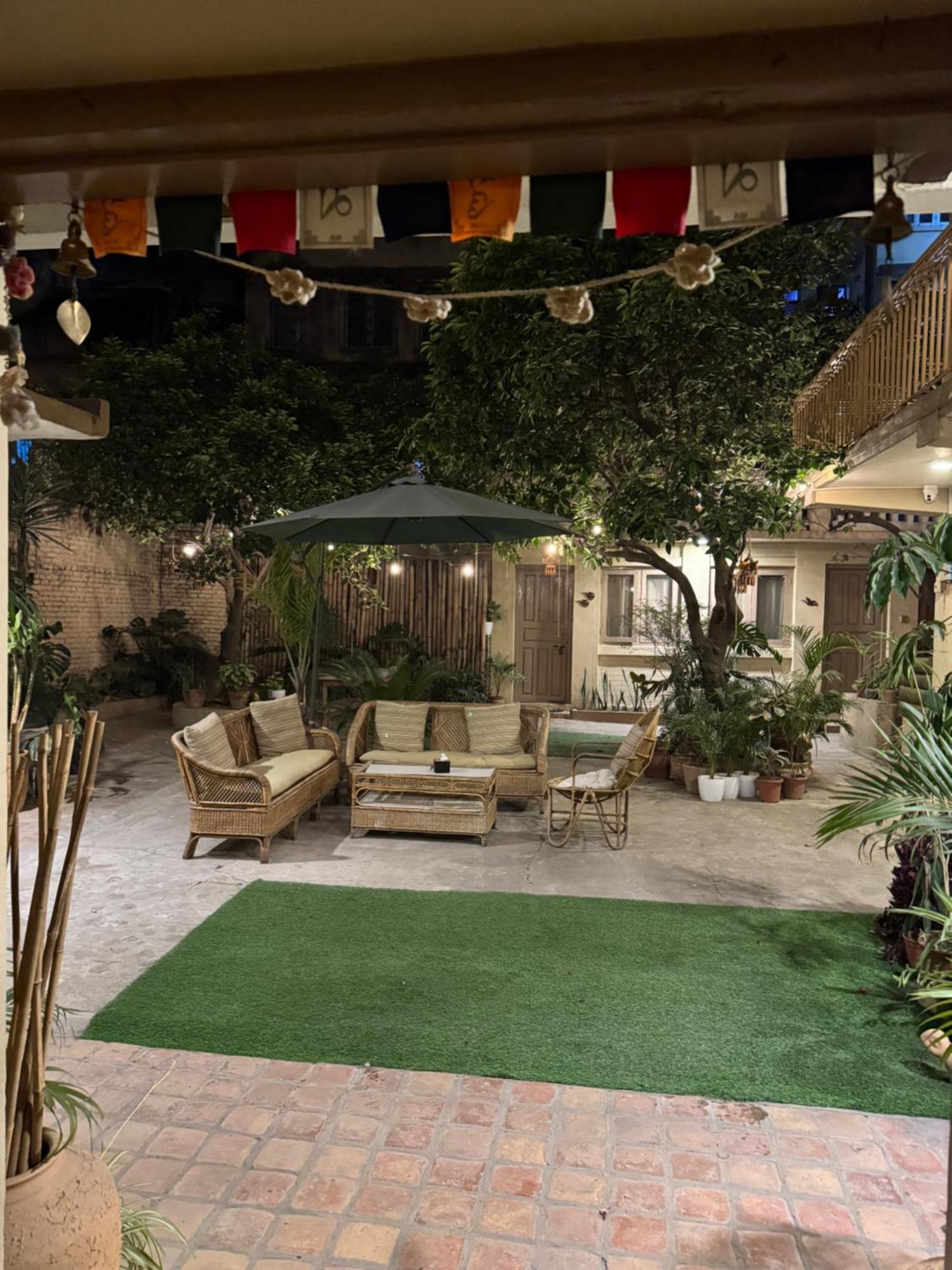 The Melo Pomelo Courtyard. Apartamento Catmandu Exterior foto