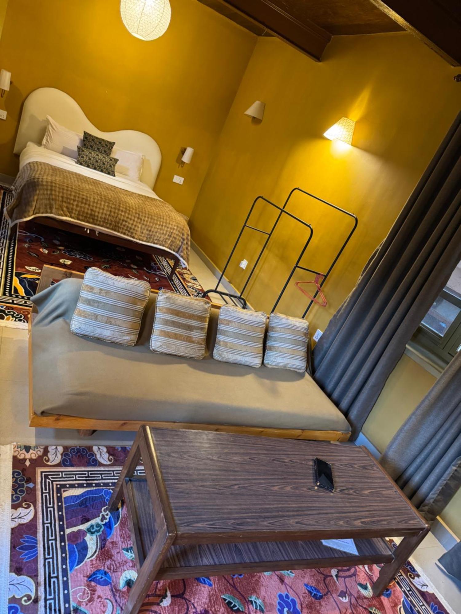 The Melo Pomelo Courtyard. Apartamento Catmandu Exterior foto