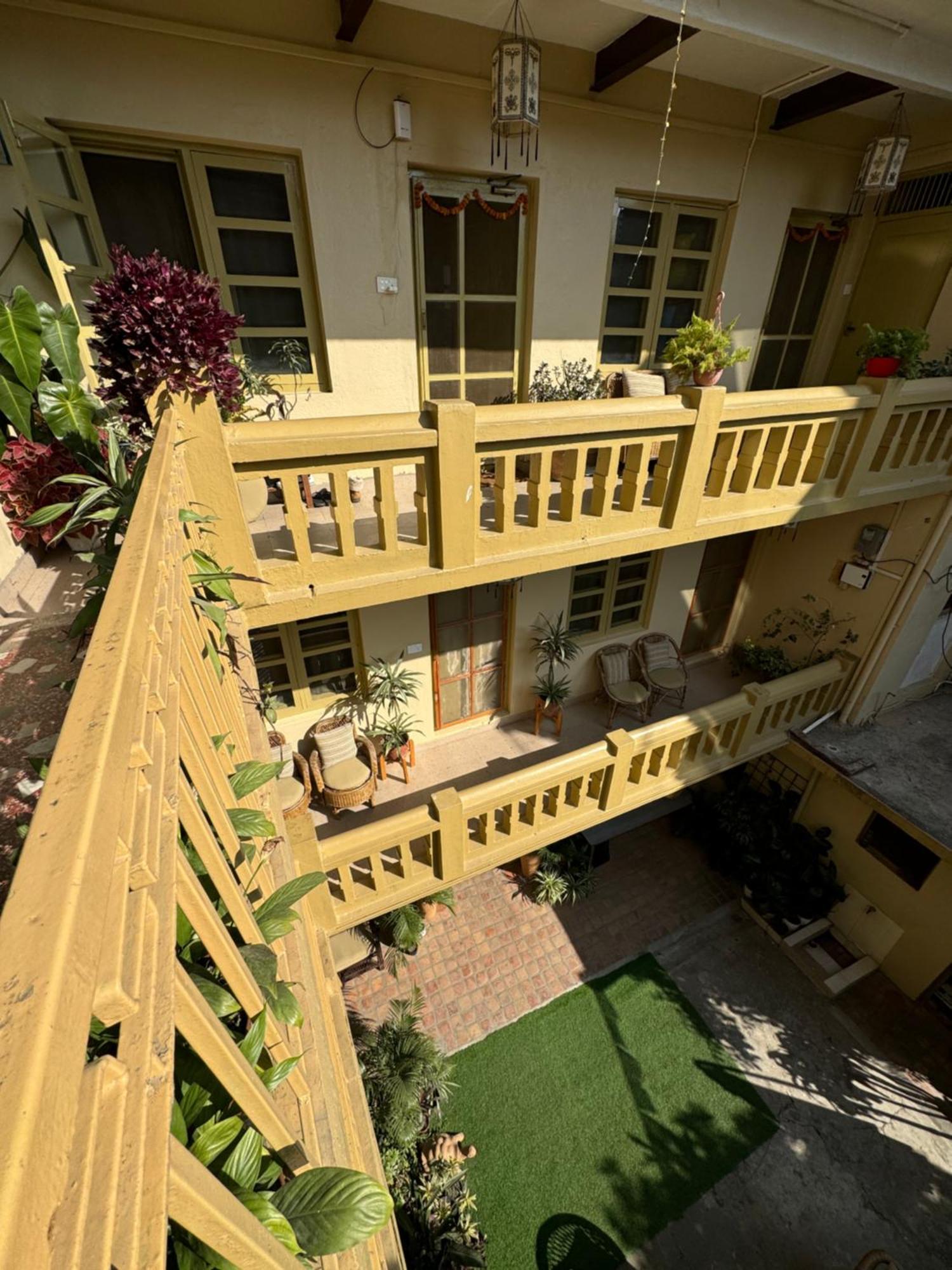 The Melo Pomelo Courtyard. Apartamento Catmandu Exterior foto